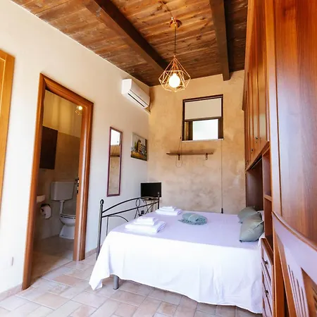 Calami - Romeo - Private With Pool, Seaview & Olive Grove