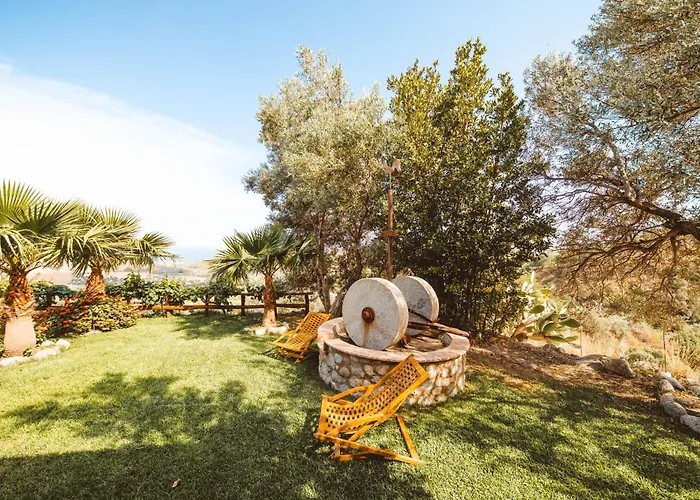 בית נופש Calami - Romeo - Private With Pool, Seaview & Olive Grove Santa Caterina Dello Ionio Marina