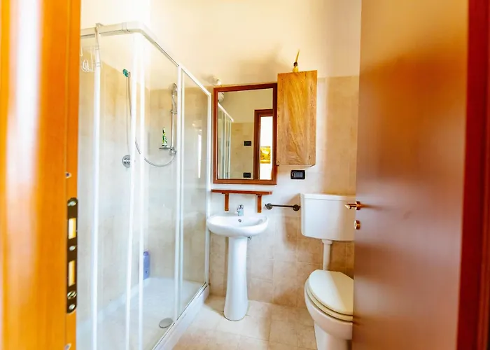 Calami - Romeo - Private With Pool, Seaview & Olive Grove בית נופש