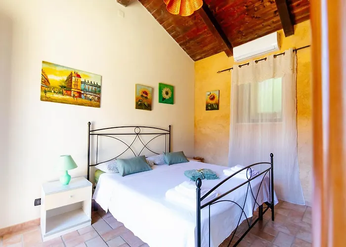 Calami - Romeo - Private With Pool, Seaview & Olive Grove בית נופש