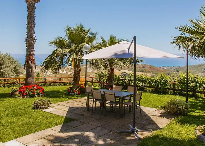 Calami - Romeo - Private With Pool, Seaview & Olive Grove בית נופש Santa Caterina Dello Ionio Marina